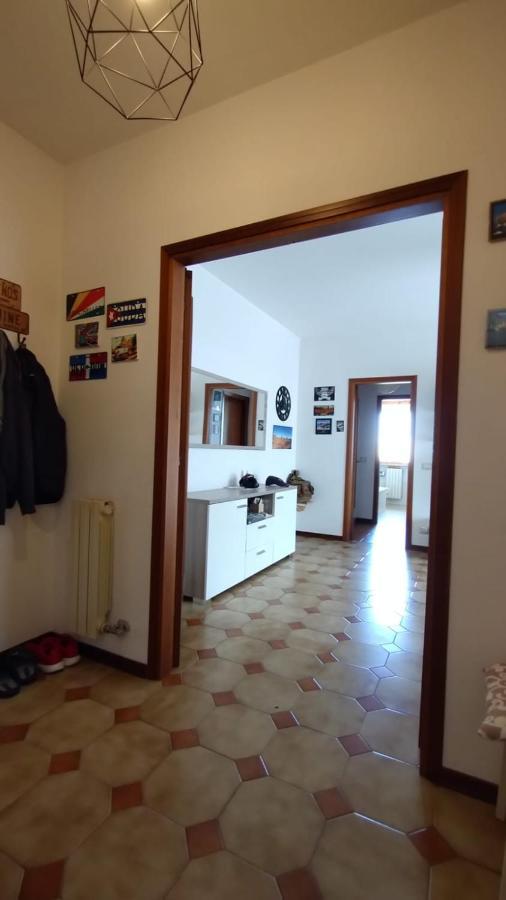 La Casa Dei Viaggiatori - Viareggio - Posto Auto Gratuito Lägenhet Exteriör bild